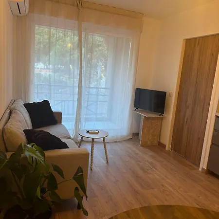 Magnifique à 300m Des Plages à Port Appartement *