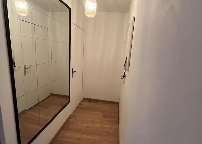 Magnifique A 300m Des Plages A Port アパート Fréjus