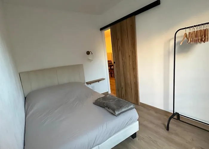 Magnifique A 300m Des Plages A Port Fréjus