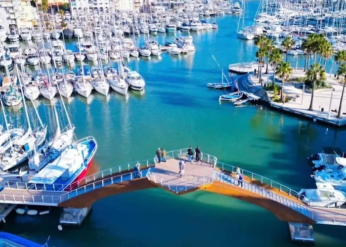 Magnifique A 300m Des Plages A Port